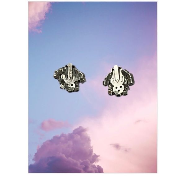 Vintage Aurora Borealis earrings - Picture 3 of 4